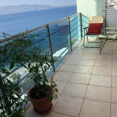 Joni Apartmán