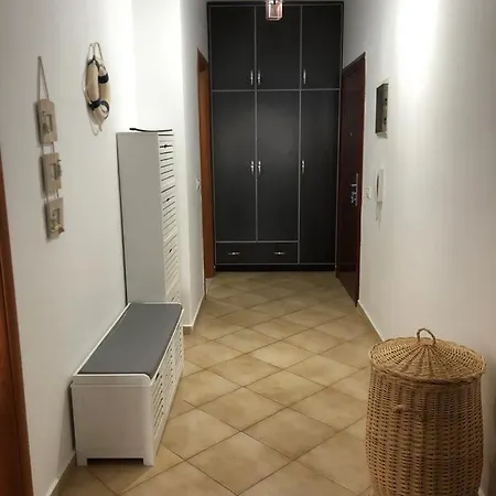 Joni Appartement Sarandë
